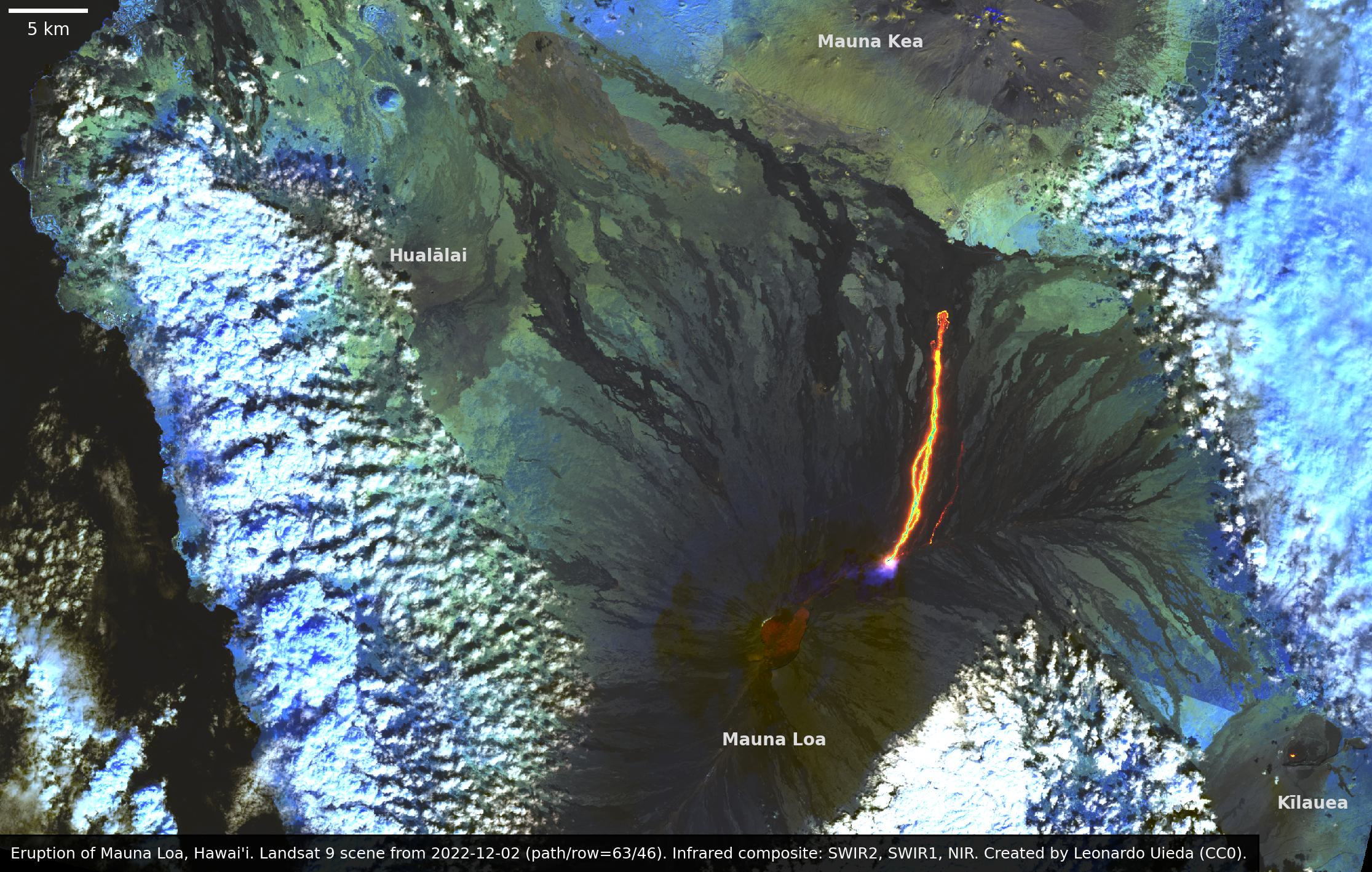 Scene from 2022/12/02. The volcano can be seen surrounded by clouds and with the current lava flows showing up as a bright red and green North-South line in the middle of the image. The main crater also appears as slight red. We can even pick up something in the Hale Ma'uma'u crater of Kīlauea down in the Southeast.